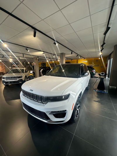 Jeep Grand Cherokee 2.0 PHEV ATX 4xe Limited nuova a Altopascio