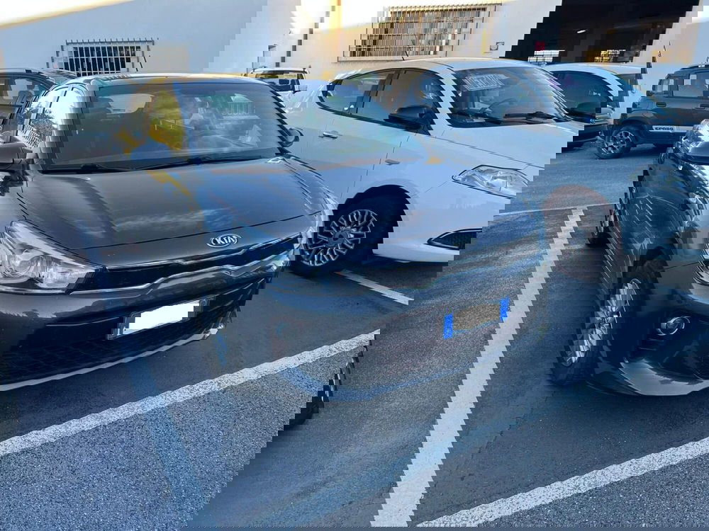 Kia Rio usata a Lucca (3)