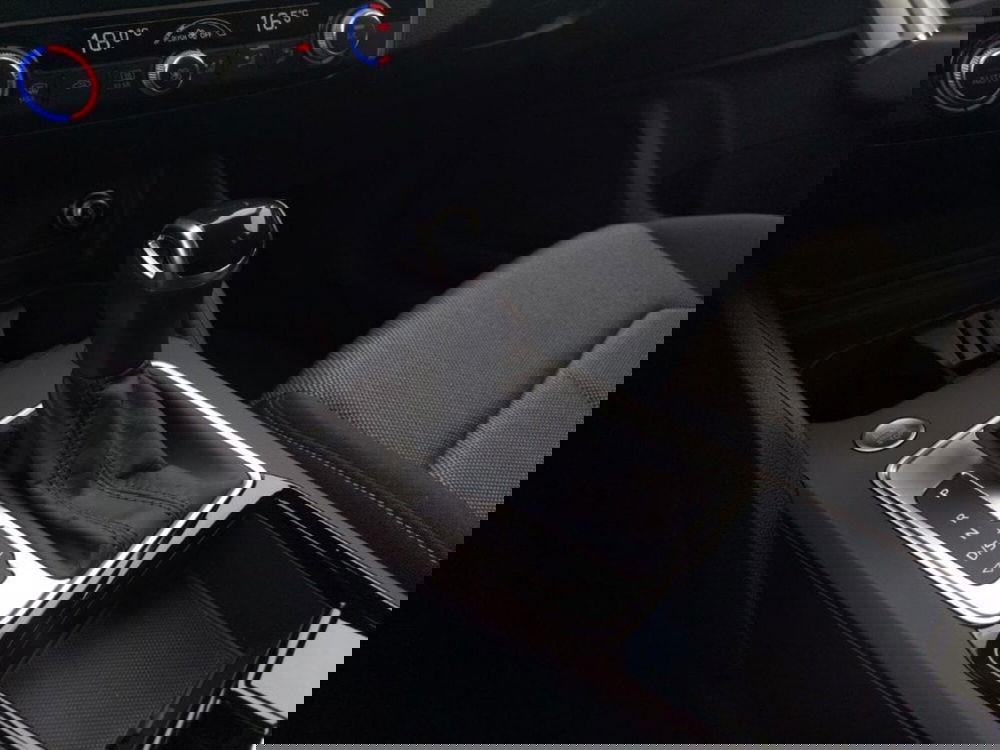 Audi Q2 usata a Bari (11)