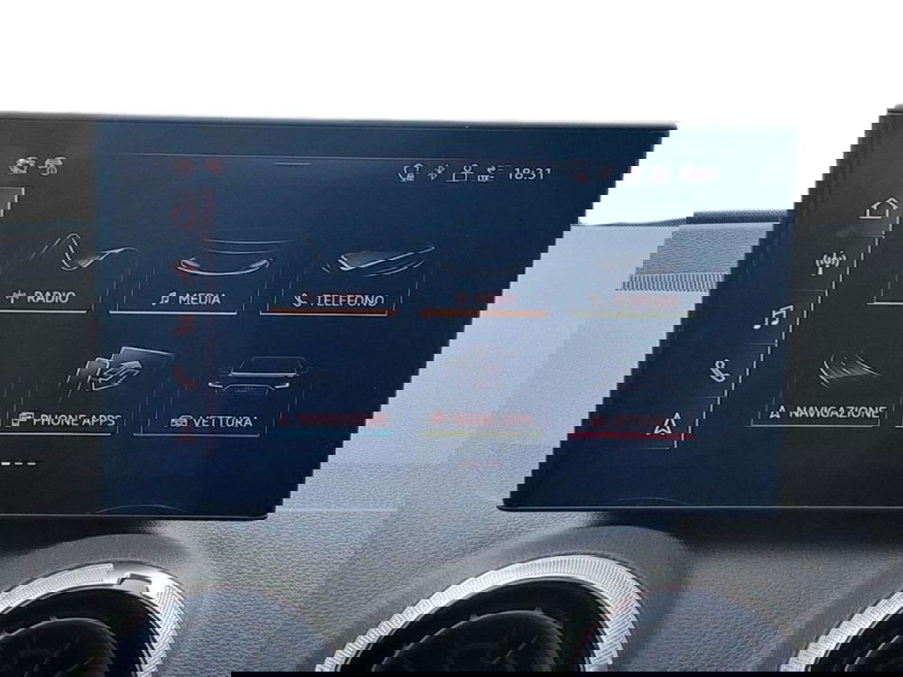 Audi Q2 usata a Bari (6)