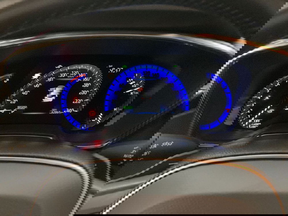 Toyota Corolla Touring Sports usata a Foggia (11)