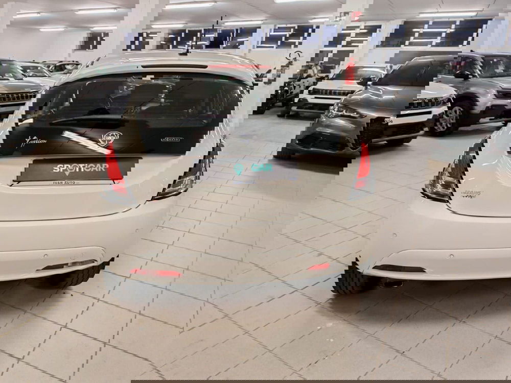 Lancia Ypsilon usata a Arezzo (7)