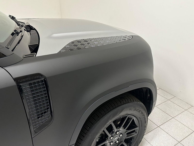 Land Rover Defender usata a Verbano Cusio Ossola (14)