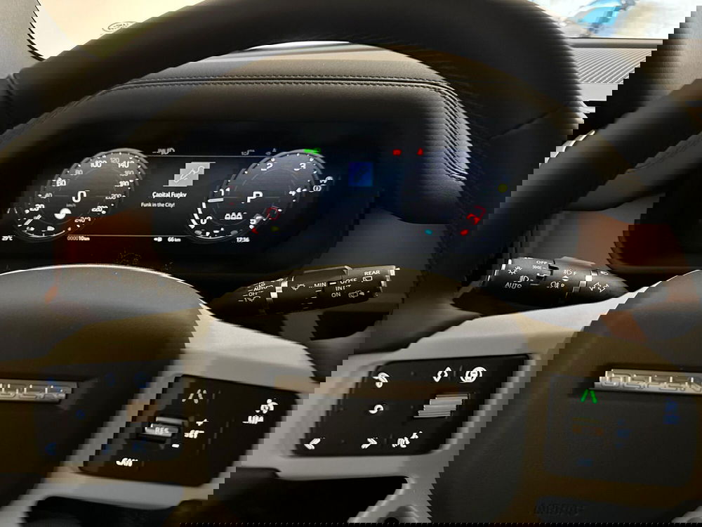 Land Rover Defender usata a Verbano Cusio Ossola (16)