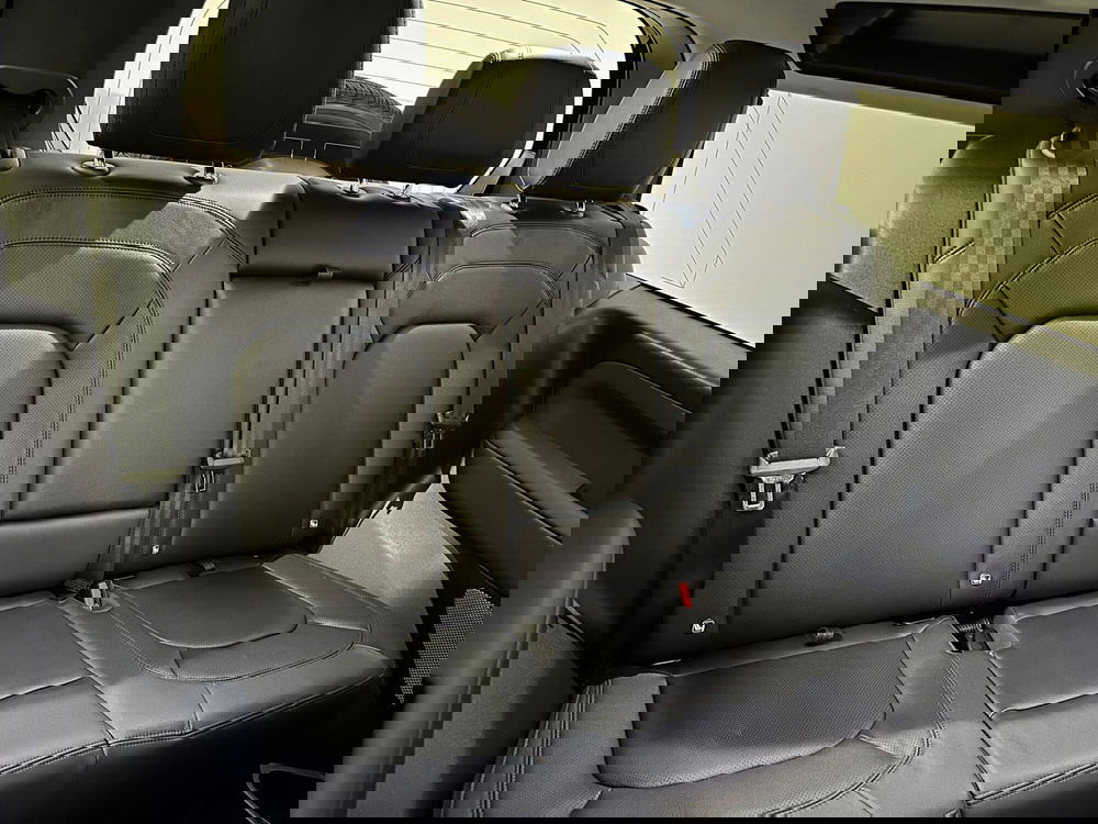 Land Rover Defender usata a Verbano Cusio Ossola (5)