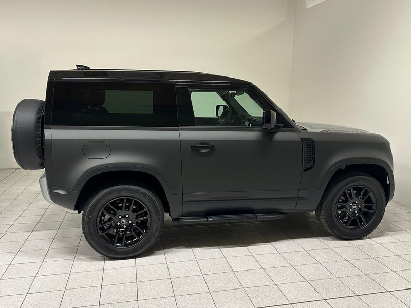 Land Rover Defender usata a Verbano Cusio Ossola (6)