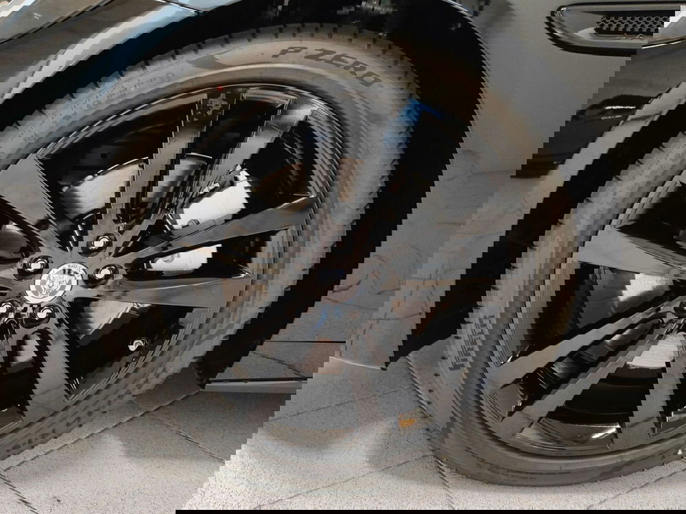 Jaguar XE usata a Verbano Cusio Ossola (10)