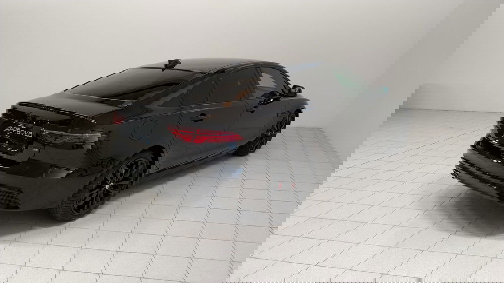 Jaguar XE usata a Verbano Cusio Ossola (2)