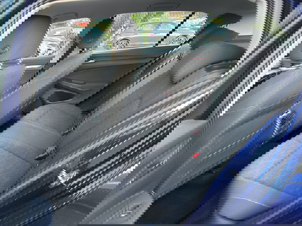 Volkswagen Golf usata a Roma (12)