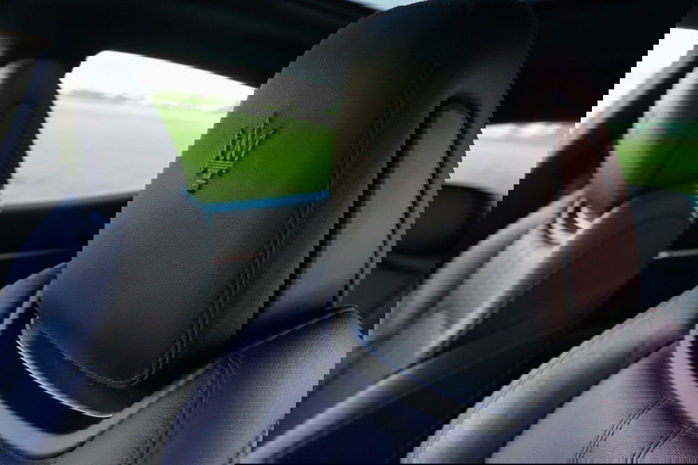 Maserati Levante usata a Milano (10)