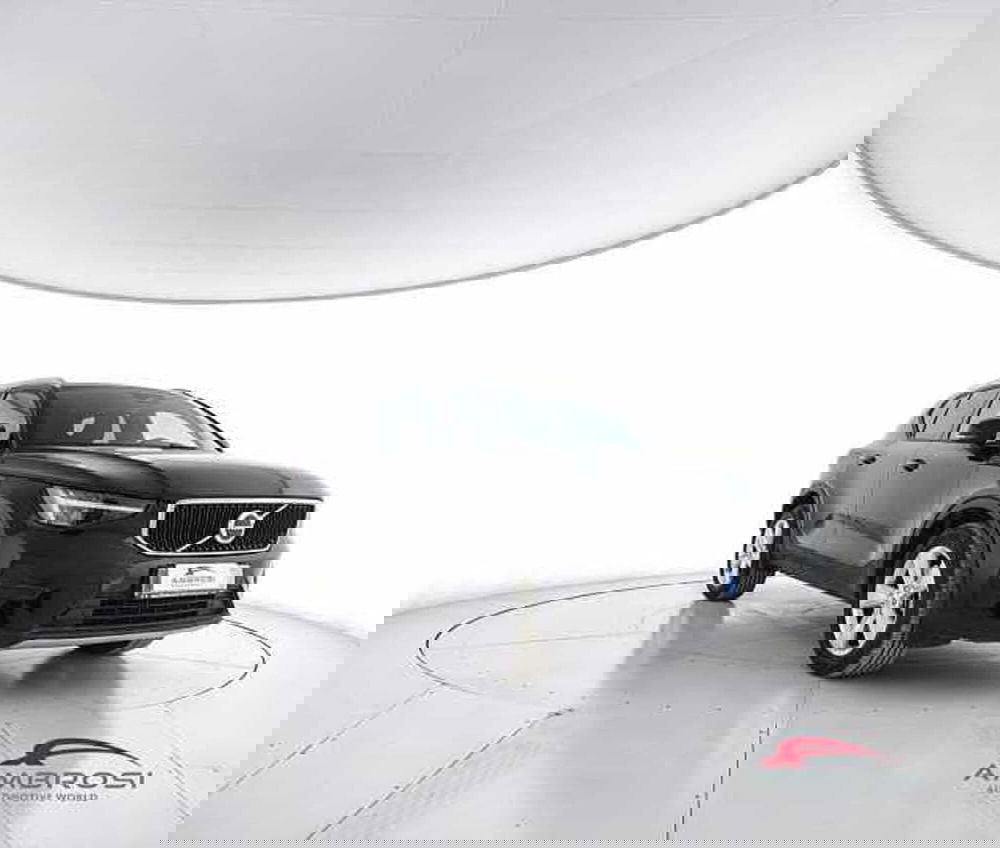 Volvo XC40 usata a Viterbo (2)