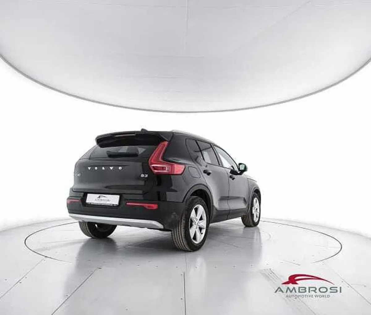 Volvo XC40 usata a Viterbo (3)