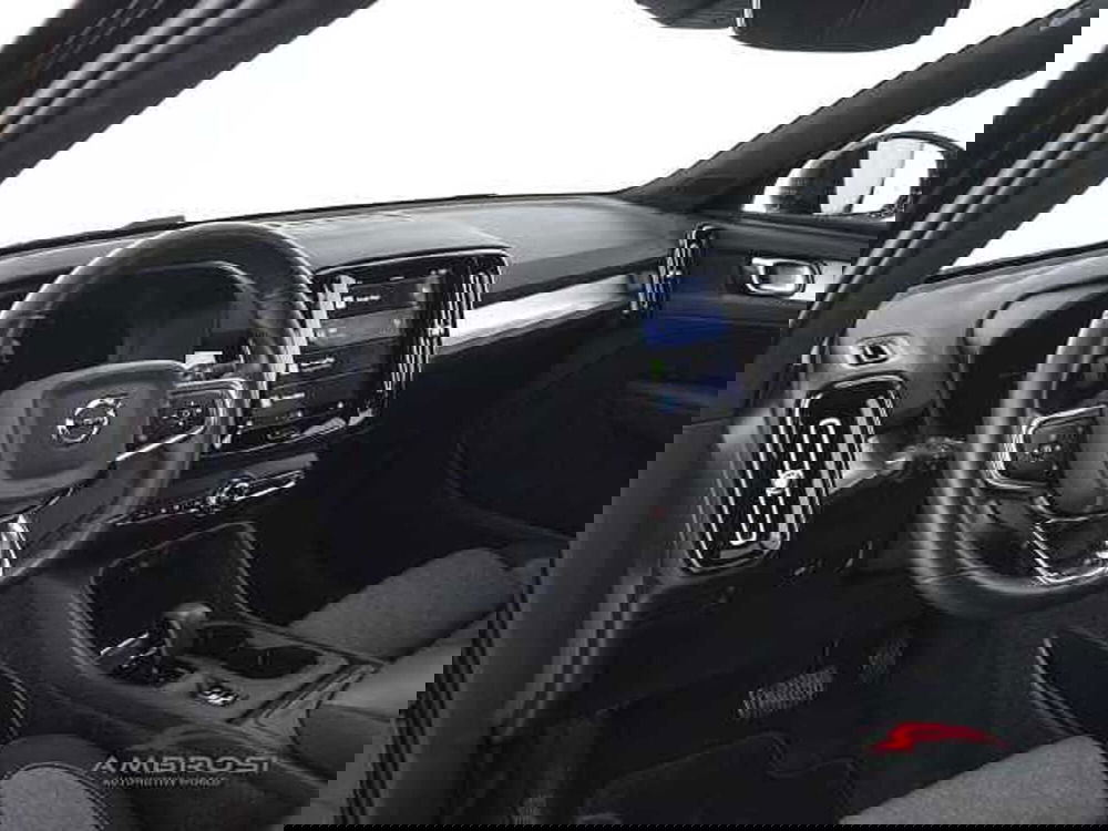 Volvo XC40 usata a Viterbo (8)