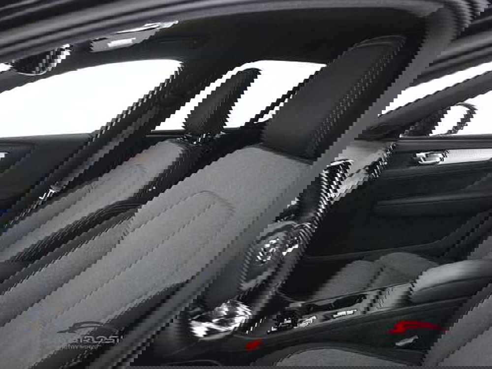 Volvo XC40 usata a Viterbo (9)