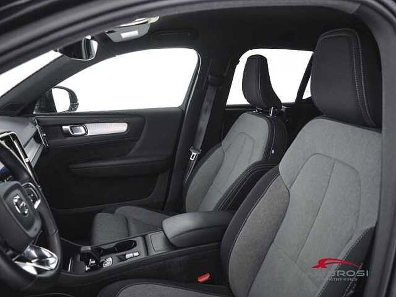 Volvo XC40 usata a Viterbo (9)
