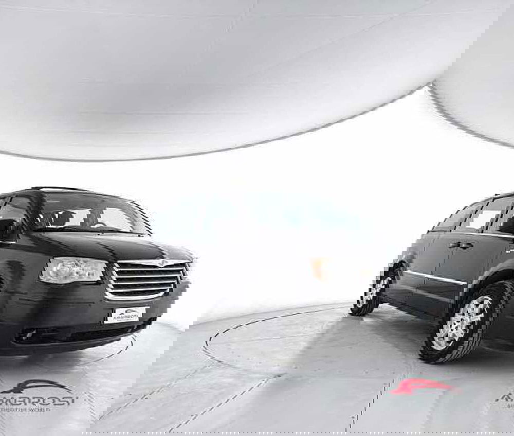 Chrysler Grand Voyager usata a Viterbo (2)