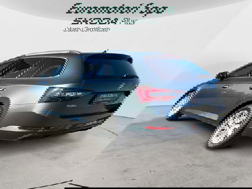 Skoda Superb Station Wagon usata a Grosseto (3)
