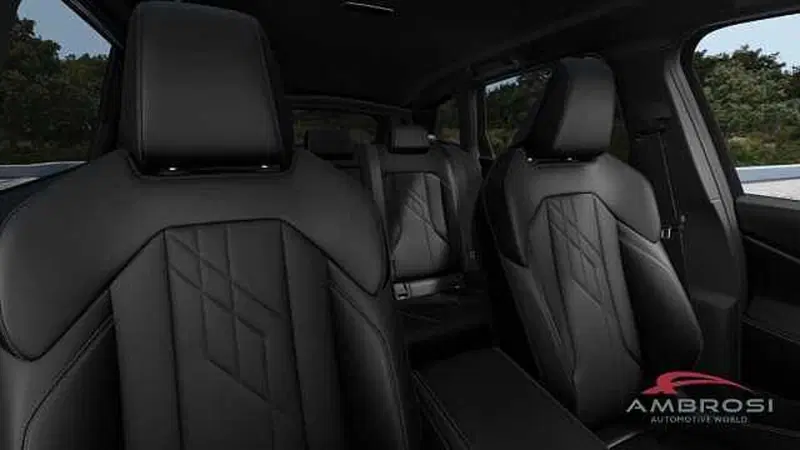BMW X3 nuova a Viterbo (12)