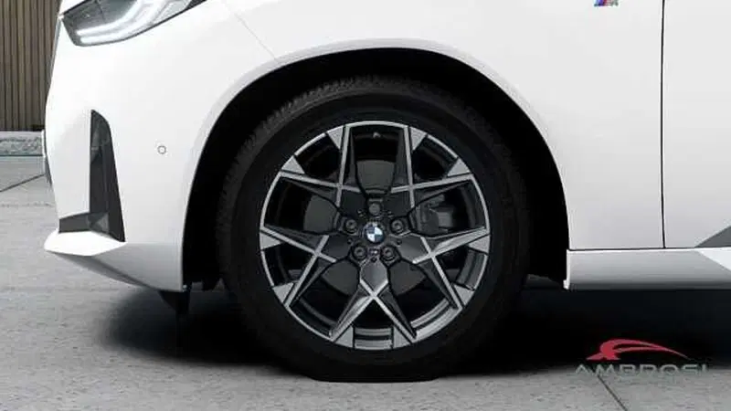 BMW X3 nuova a Viterbo (8)