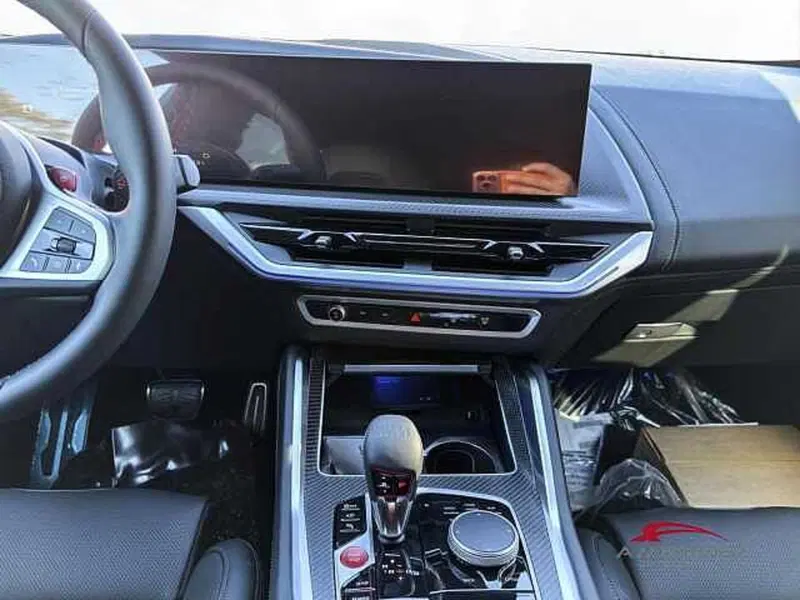 BMW XM nuova a Viterbo (16)