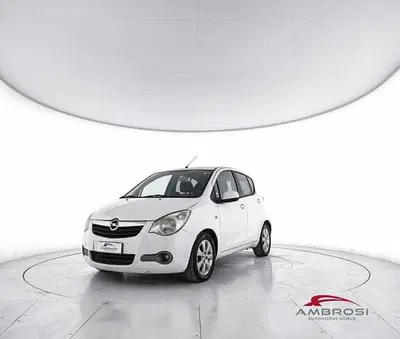 Opel Agila 1.2 16V 86CV Enjoy del 2009 usata a Viterbo