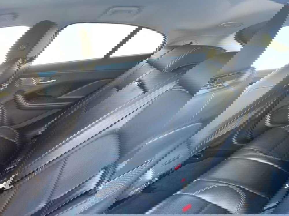 Jaguar I-Pace usata a Livorno (6)