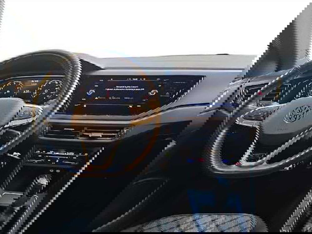 Volkswagen Taigo usata a Lecco (12)