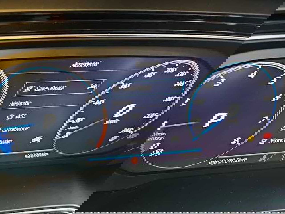 Volkswagen Taigo usata a Lecco (18)
