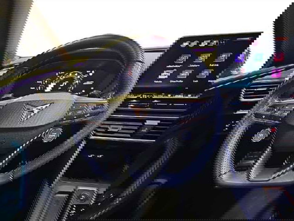 Cupra Leon usata a Lecco (9)