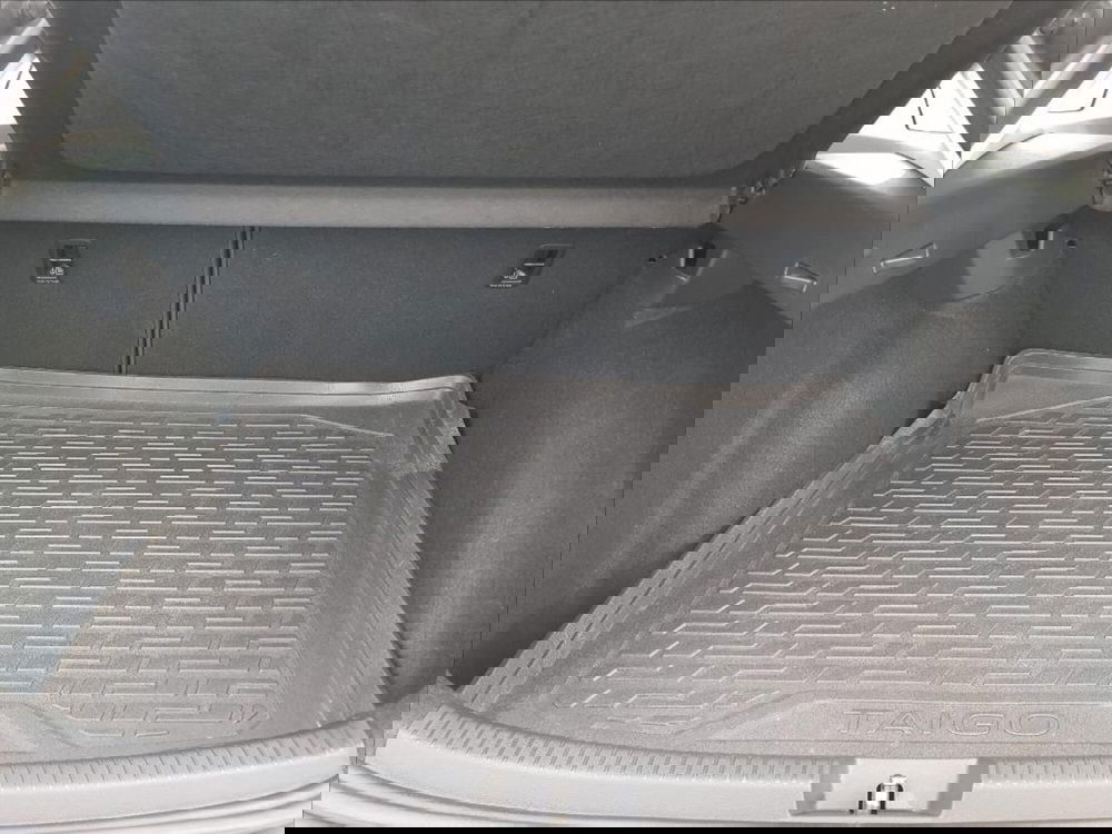 Volkswagen Taigo usata a Lucca (15)