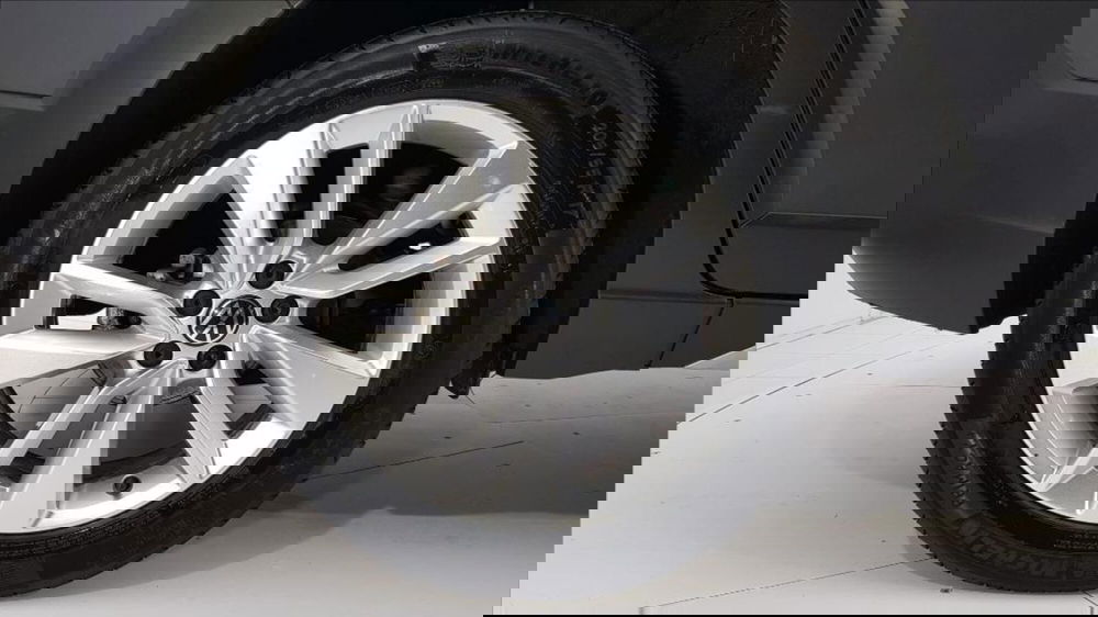 Volkswagen Taigo usata a Lucca (9)