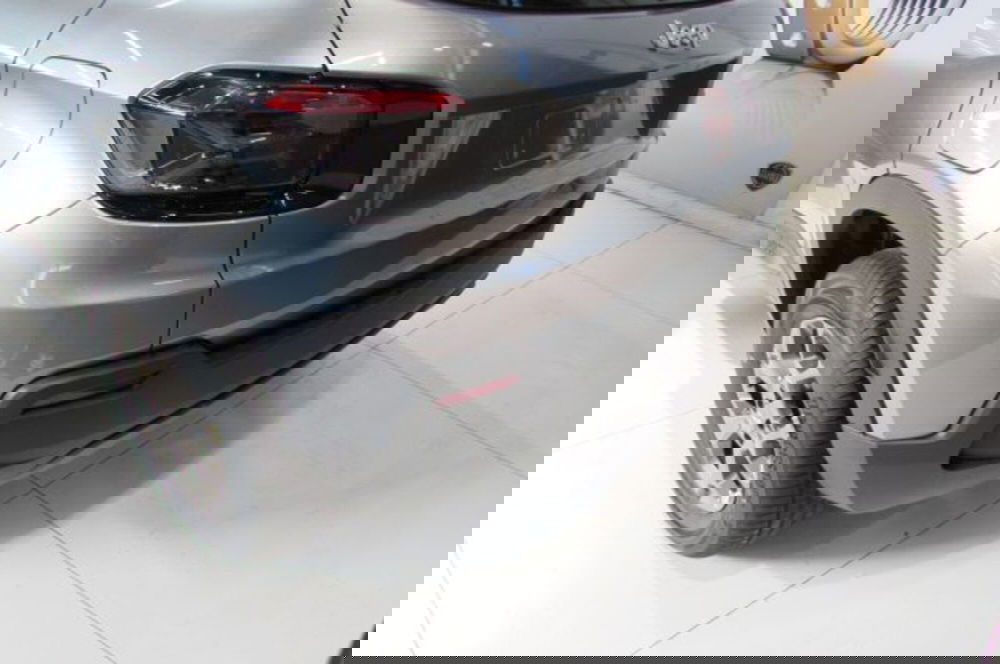 Jeep Avenger nuova a Milano (14)