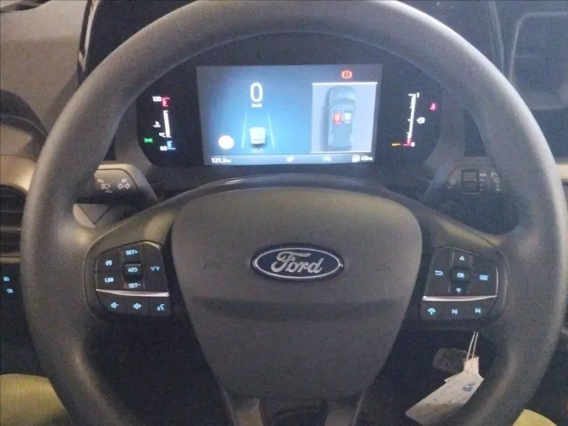 Ford Transit Courier nuova a Milano (11)