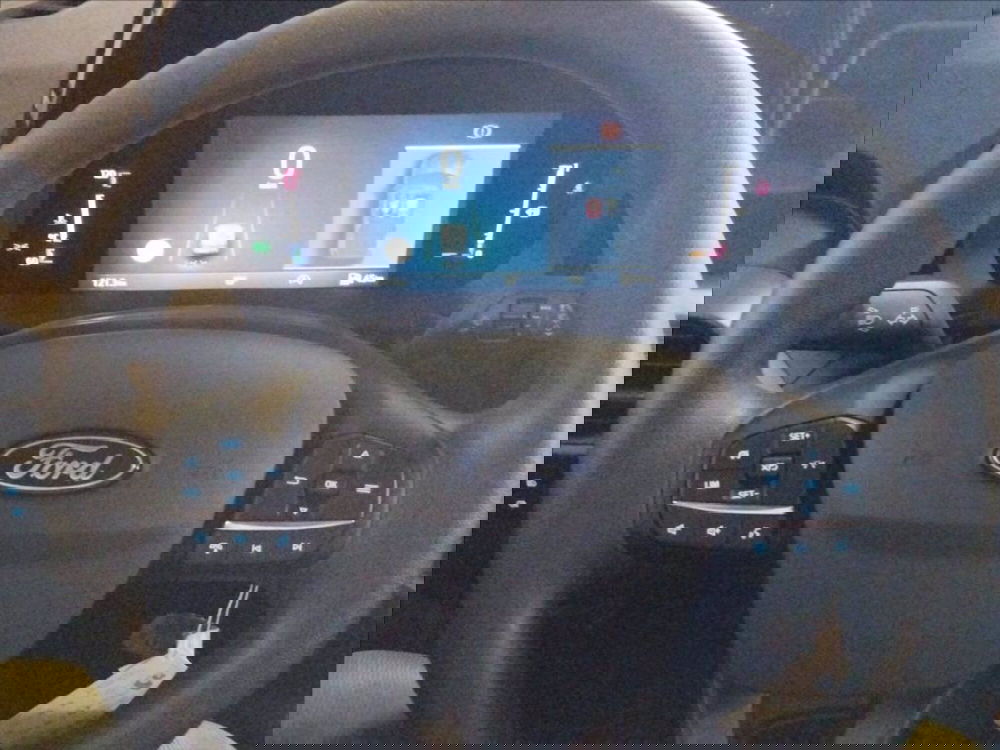 Ford Transit Courier nuova a Milano (11)