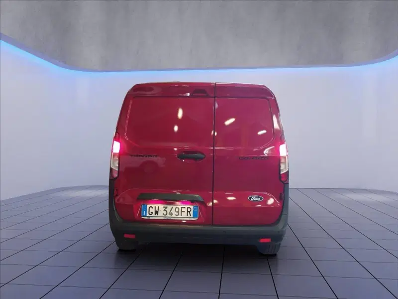 Ford Transit Courier nuova a Milano (6)