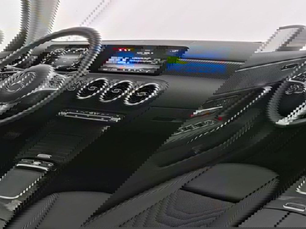 Mercedes-Benz Classe A usata a Milano (7)