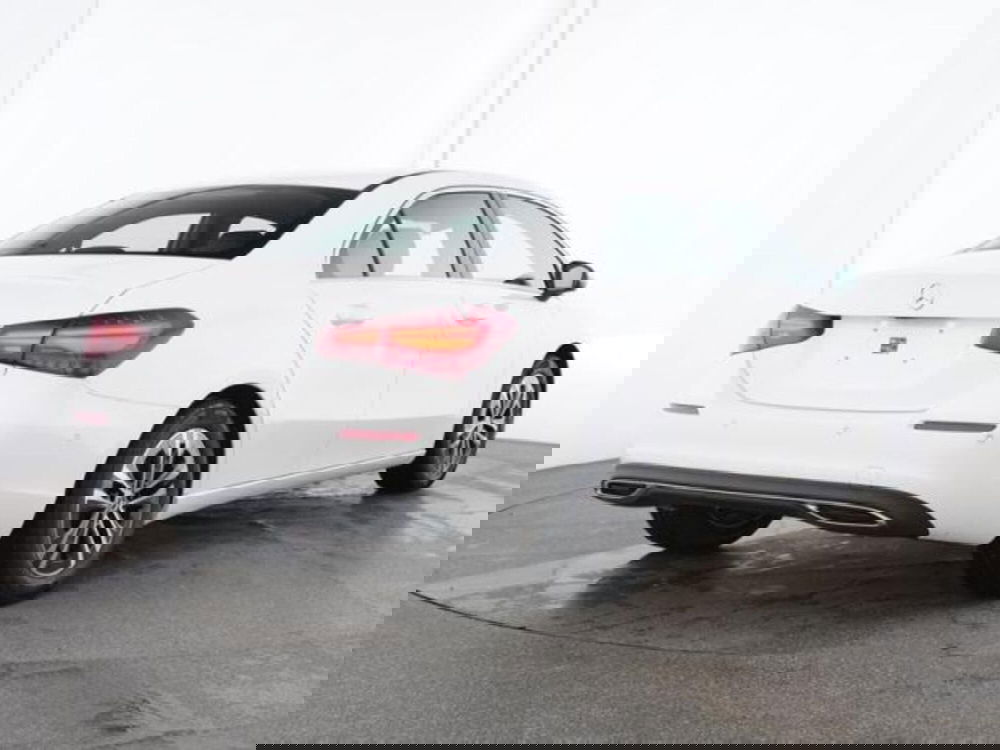 Mercedes-Benz Classe A Sedan usata a Milano (3)