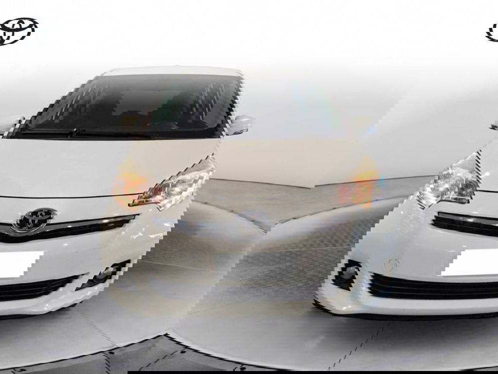 Toyota Verso-S usata a Torino (2)