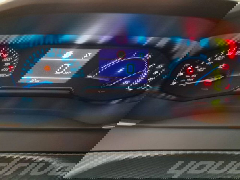 Peugeot 208 nuova a Napoli (12)