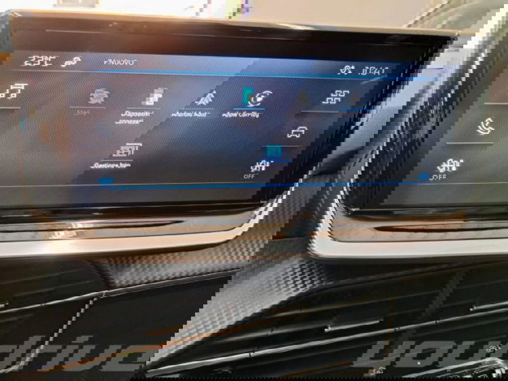 Peugeot 208 nuova a Napoli (14)