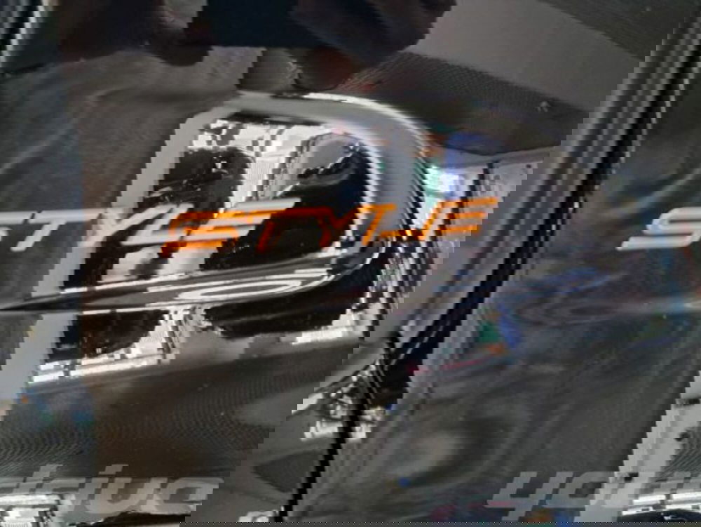 Peugeot 208 nuova a Napoli (20)