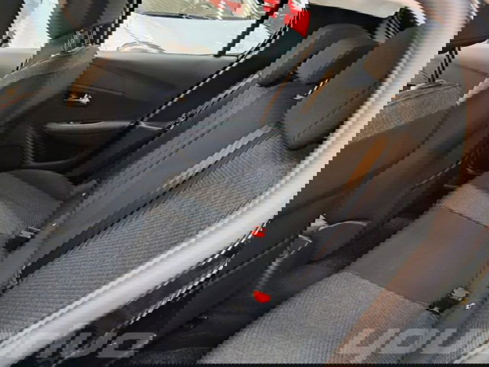 Peugeot 208 nuova a Napoli (9)