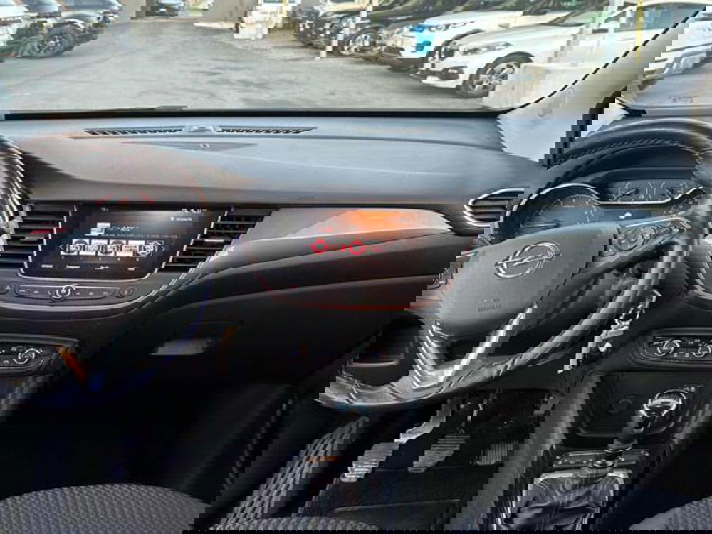 Opel Grandland X usata a Lucca (13)