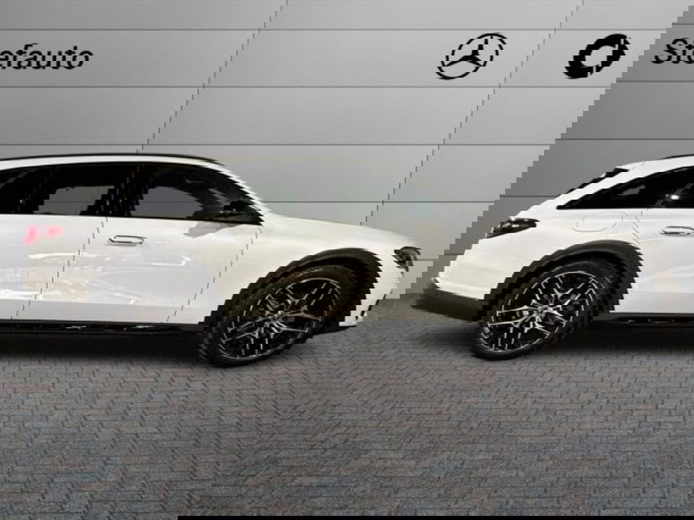 Mercedes-Benz Classe E Station Wagon nuova a Bologna (2)