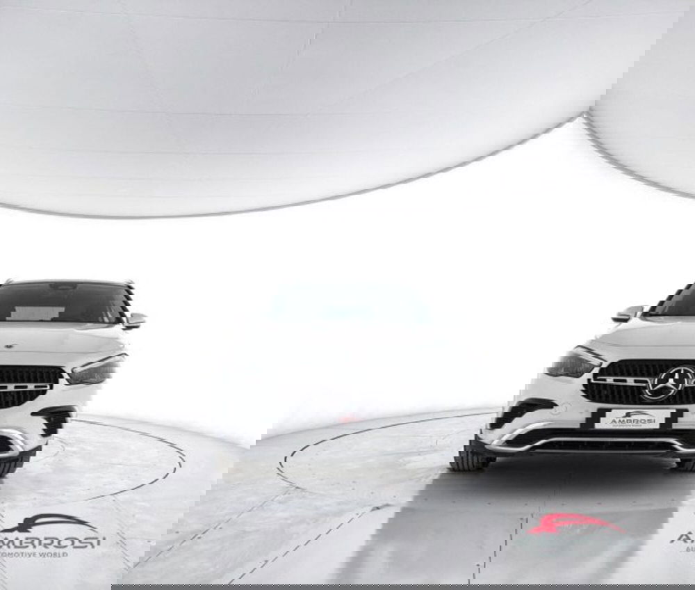 Mercedes-Benz GLA SUV usata a Perugia (5)