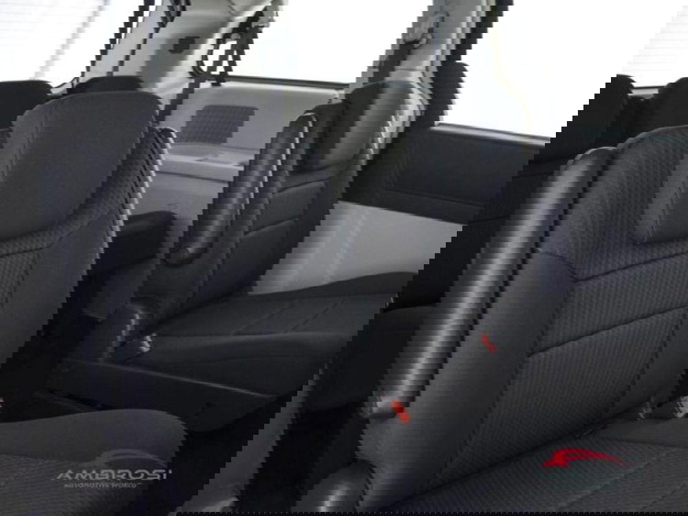 Chrysler Grand Voyager usata a Perugia (13)