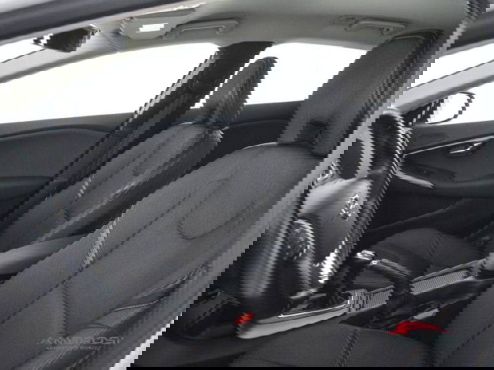 Volvo V40 Cross Country usata a Perugia (9)