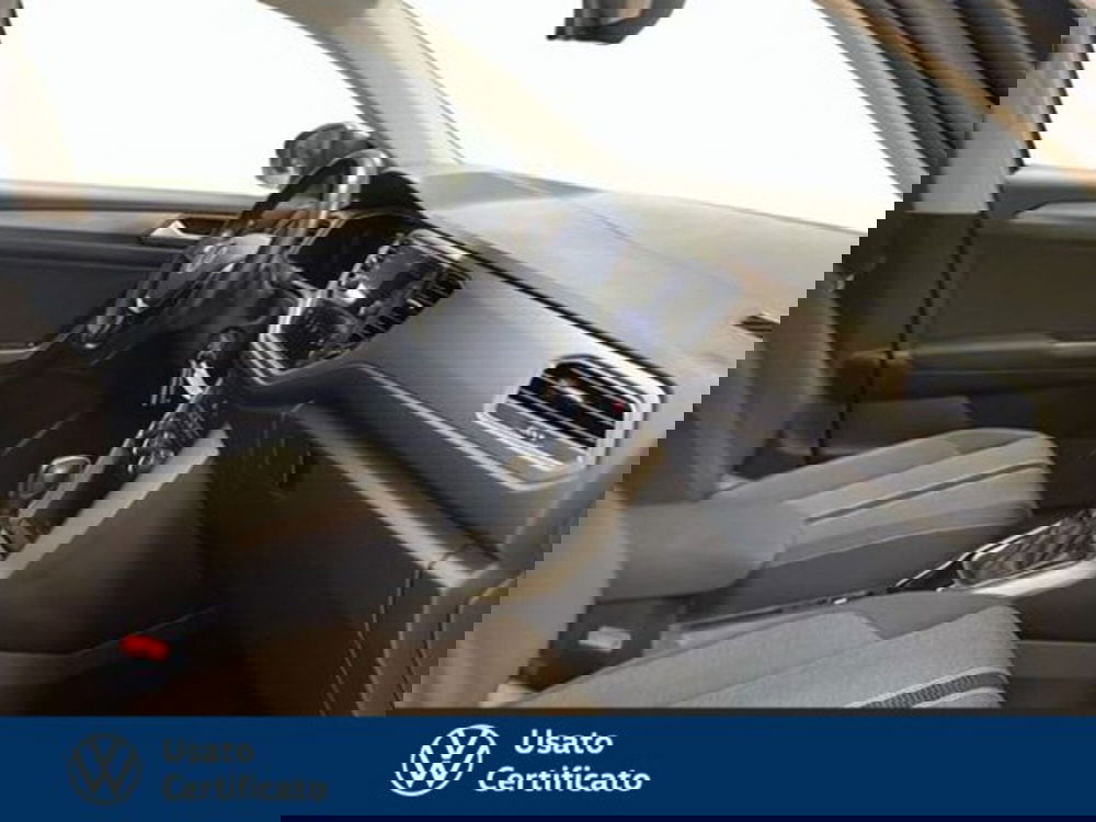 Volkswagen T-Roc usata a Vicenza (6)