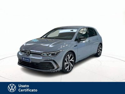 Volkswagen Golf Variant 1.5 eTSI 150 CV EVO ACT DSG R-Line del 2023 usata a Arzignano