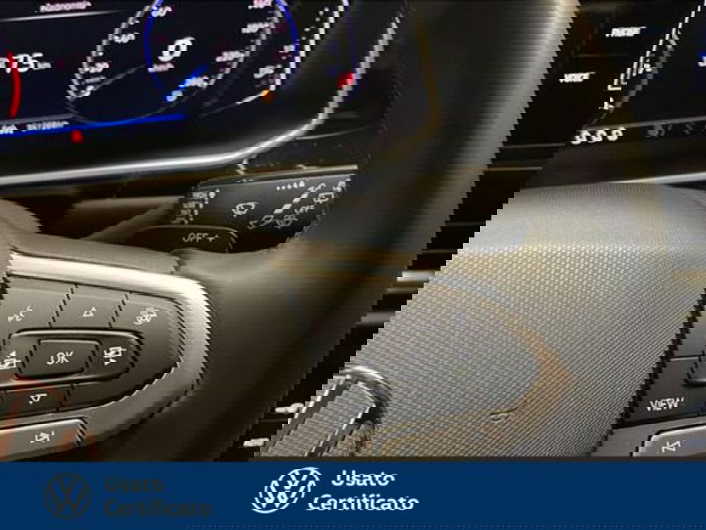 Volkswagen T-Roc usata a Vicenza (15)